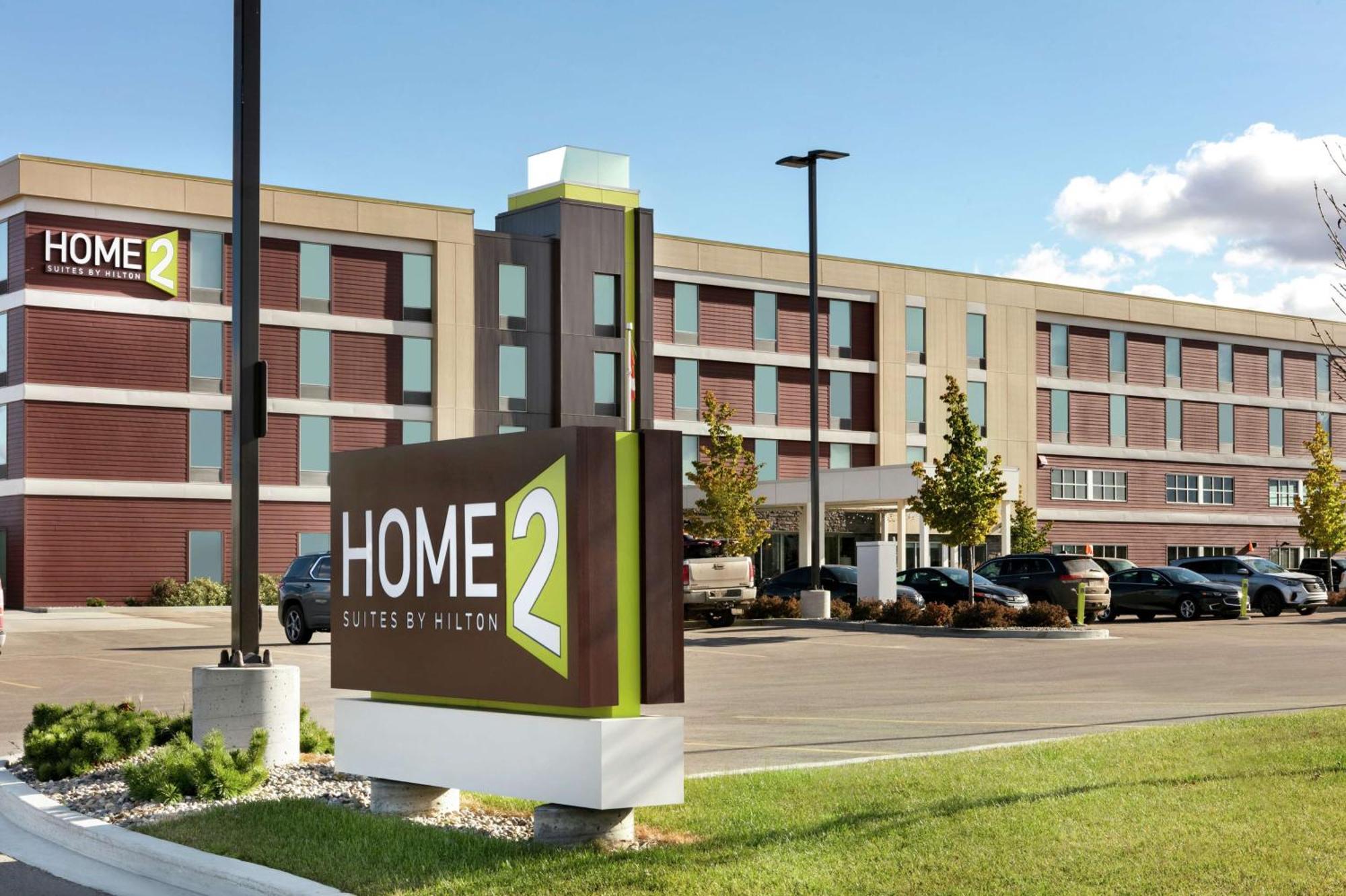 Home2 Suites By Hilton Fort St. John Exterior foto